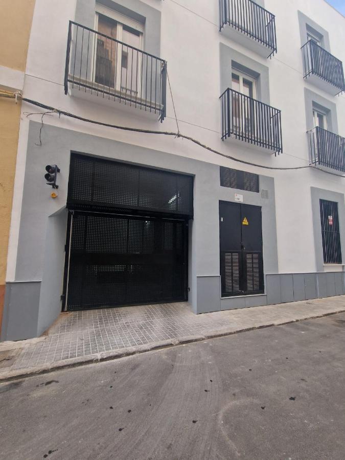 Isg Apartments Cedaceros 12 Seville Exterior photo